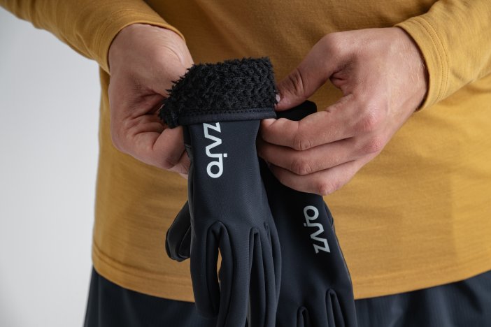 Movado Alpha Insulated Gloves